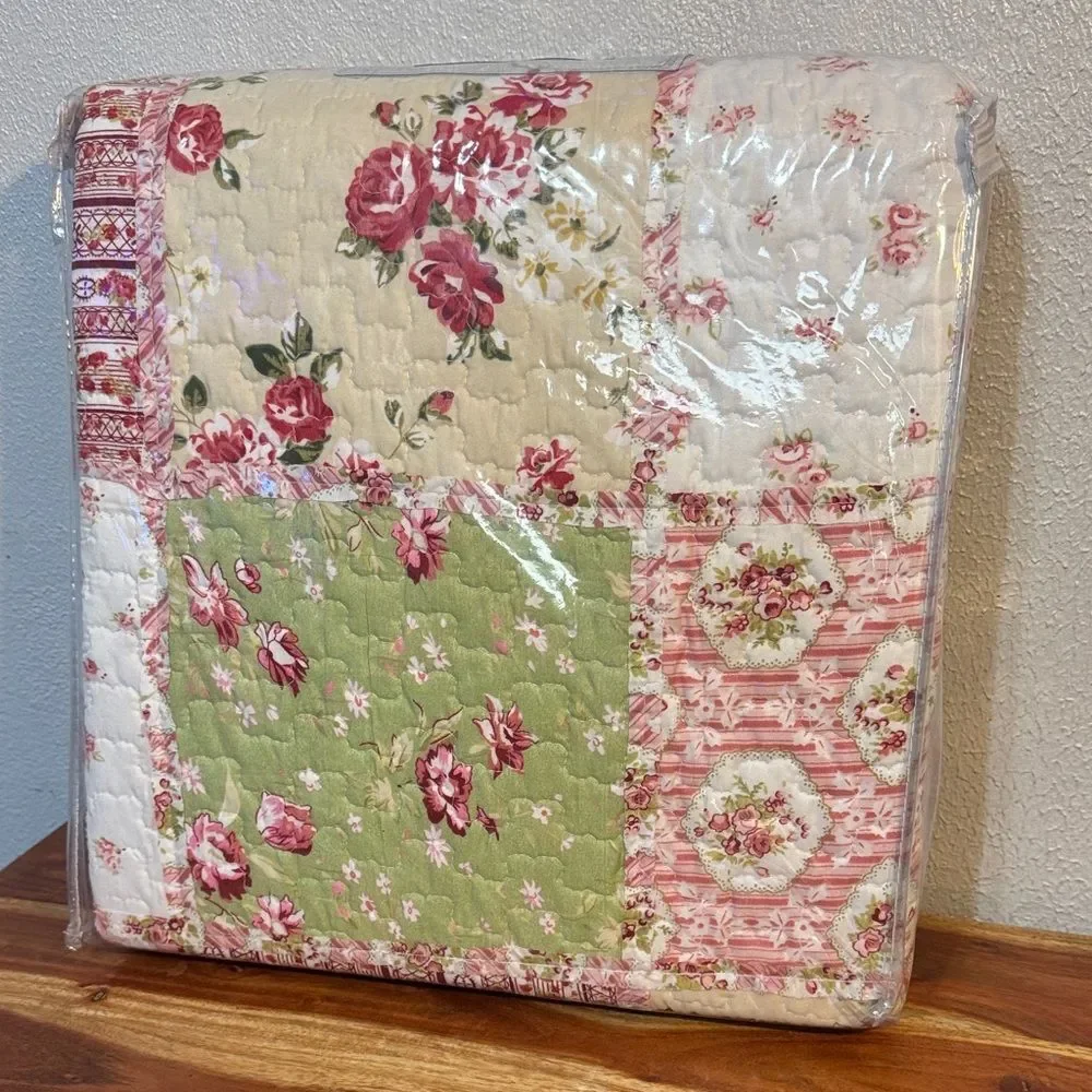 Vintage Chic Floral Patchwork Quilt Cottagecore Grandma Core Aesthetic Bedding